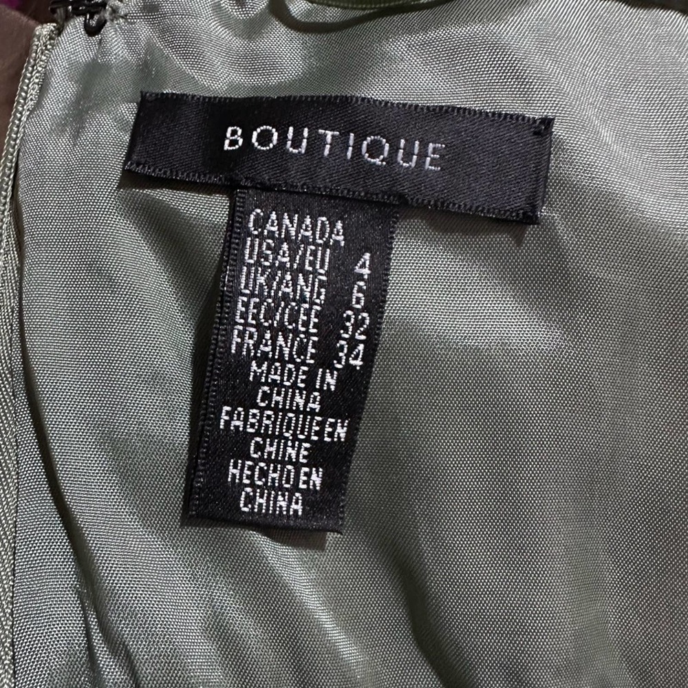 Formal Dress - Picture 6 of 8